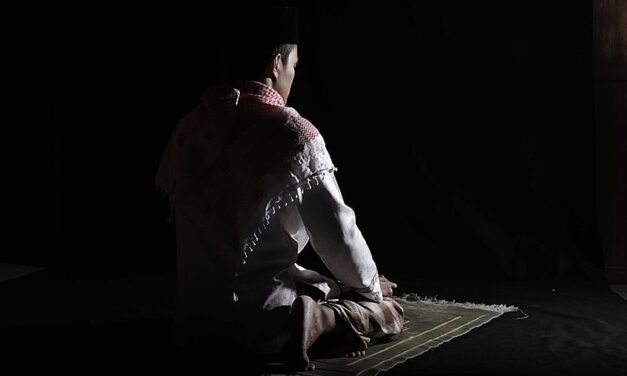 IBADAH UNTUK JADI KAYA